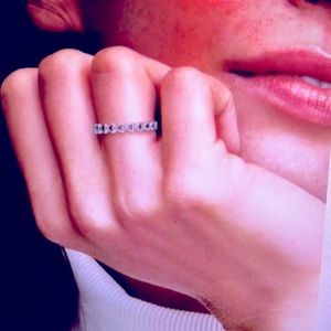 PANDORA BAND OF HEARTS RING